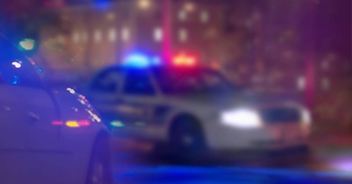 us-police-car-at-night us police car at night